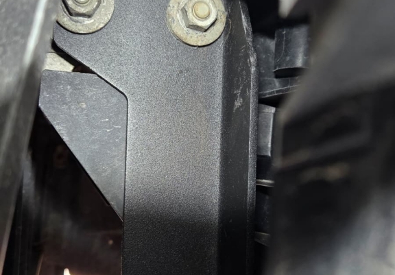 Protection sous moteur et de la radiateur BMW Seria 5 pare-chocs avant de série E60/E61 