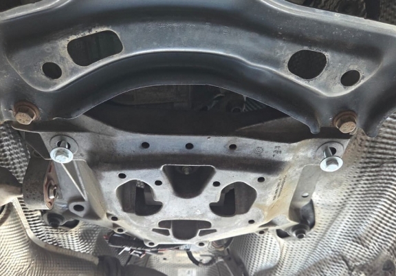 Protection sous moteur et de la radiateur Audi A6