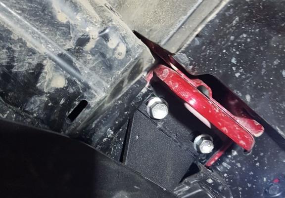 Protection sous moteur et de la boîte de vitesse Suzuki SX4